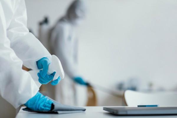 healthcare cleaning